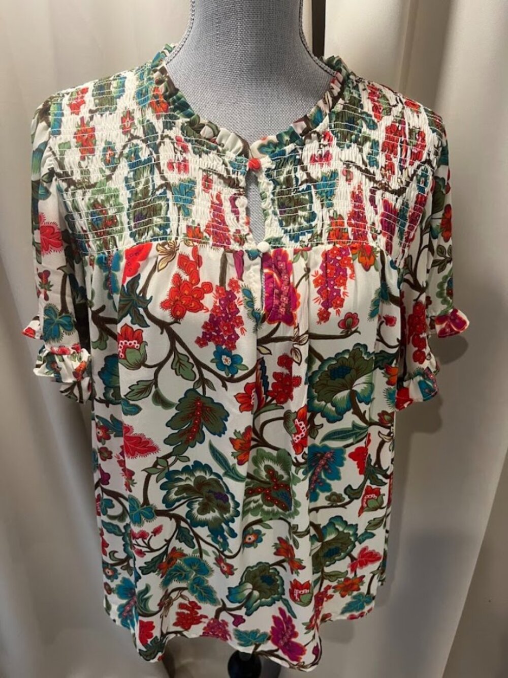 Rose & Olive Multicolored Floral Short Sleeved Blouse Size 1X